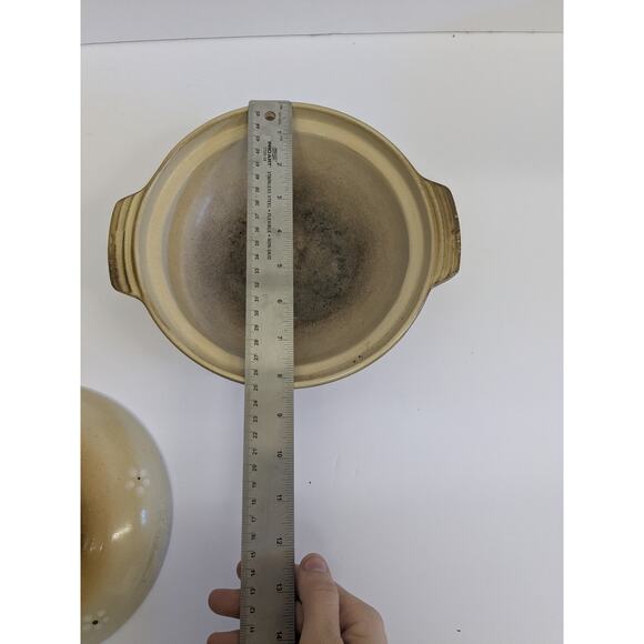 Earthenware cream cooking pot with lid // painted flowers - Picture 7 of 8